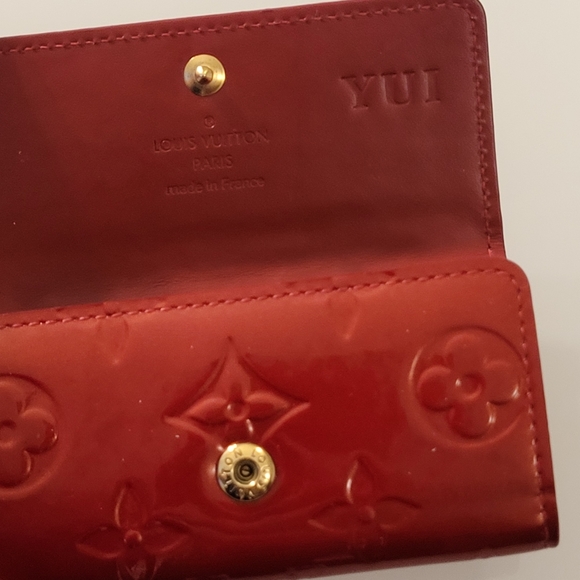 Vernis LOUIS VUITTON Monogram Key Holder - Picture 10 of 12